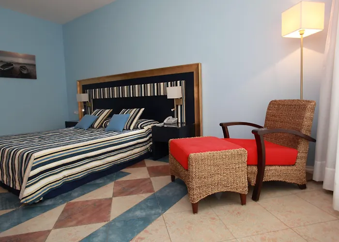 Ξενοδοχείο Kalura