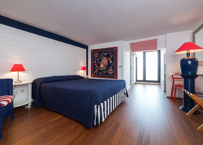 Kalura Ξενοδοχείο 4*