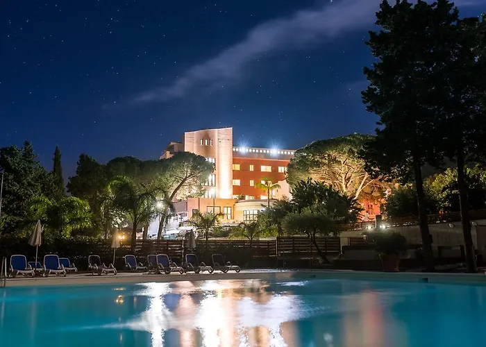 Ξενοδοχείο Kalura 4*