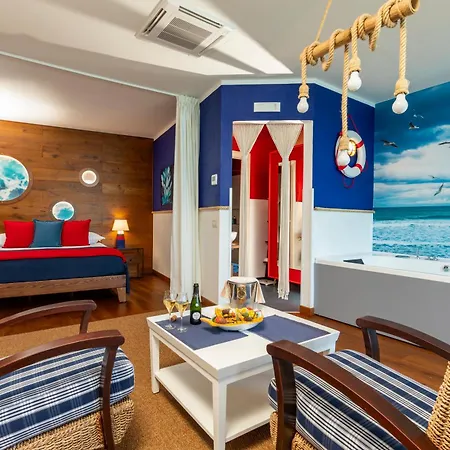 Kalura Ξενοδοχείο