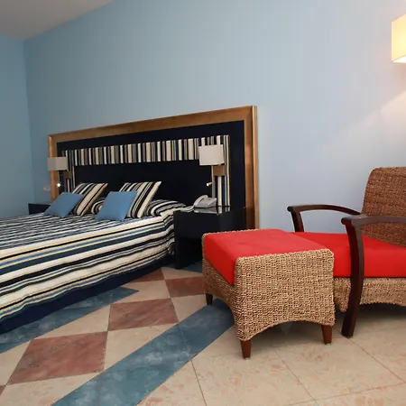 Hotel Kalura