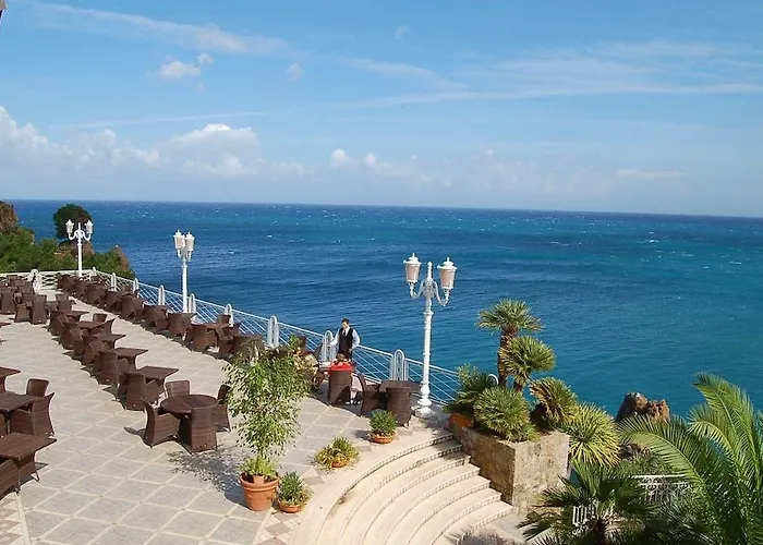 Kalura Ξενοδοχείο