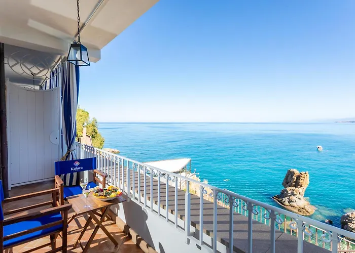 Kalura Ξενοδοχείο Cefalù