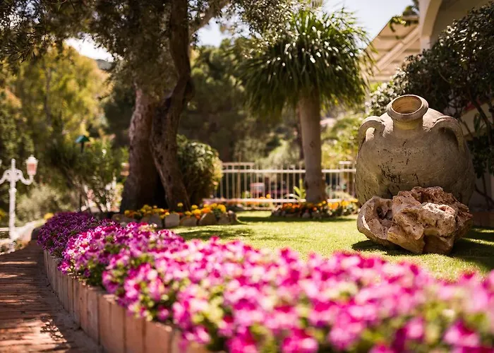 Ξενοδοχείο Kalura Cefalù